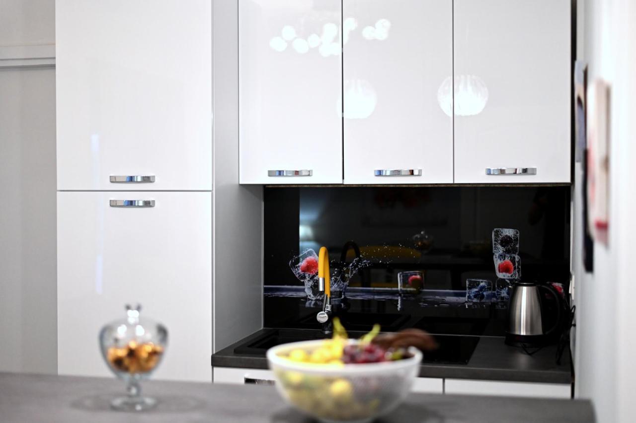 Studio Apartman Sandra, Имотски Экстерьер фото