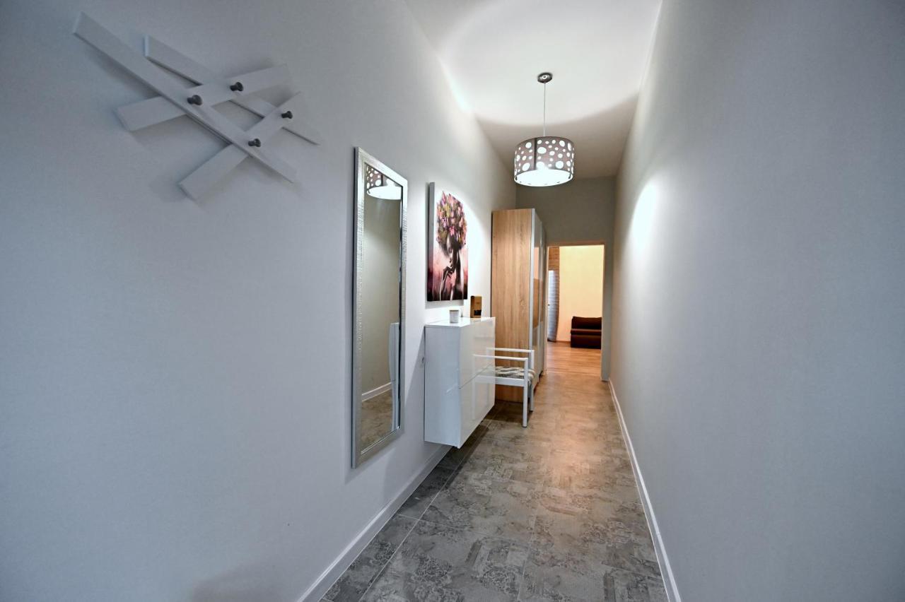Studio Apartman Sandra, Имотски Экстерьер фото